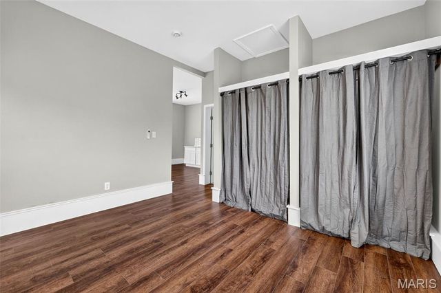236 Victoria Park Avenue, Wentzville, MO 63385