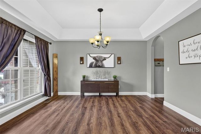 236 Victoria Park Avenue, Wentzville, MO 63385