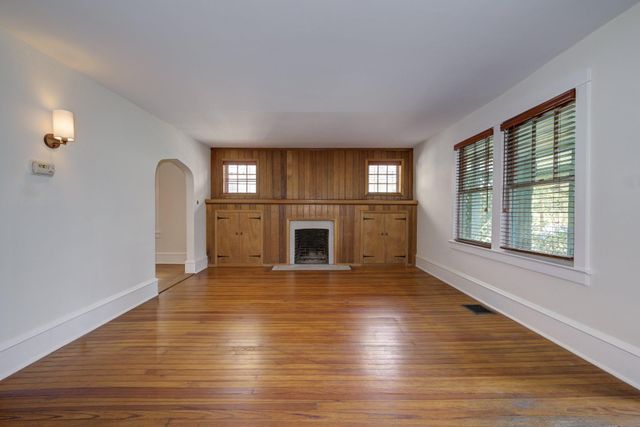 302 2ND AVE, Haddon Heights, NJ 08035