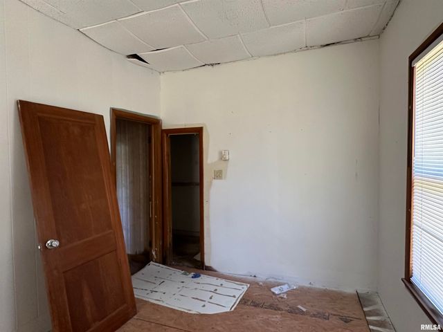 5672 Old Route 13 Road, Carterville, IL 62918