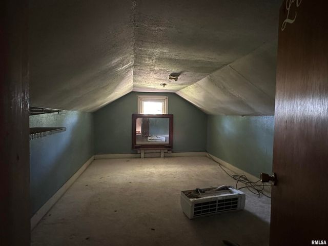 5672 Old Route 13 Road, Carterville, IL 62918