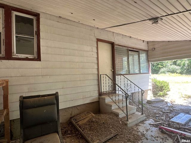 5672 Old Route 13 Road, Carterville, IL 62918