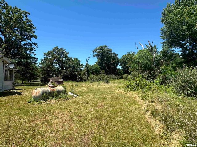 5672 Old Route 13 Road, Carterville, IL 62918