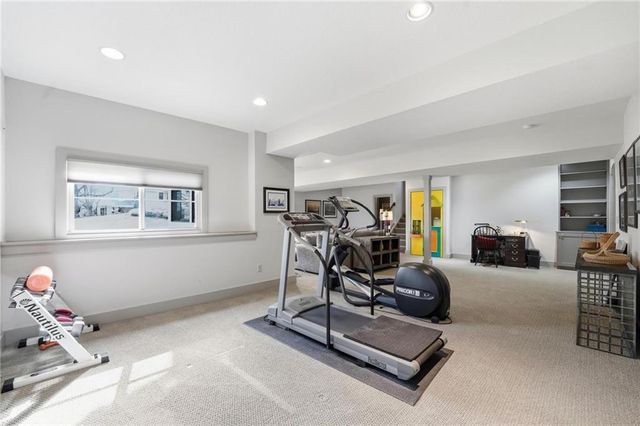 130 MORSE Avenue, Liberty, MO 64068