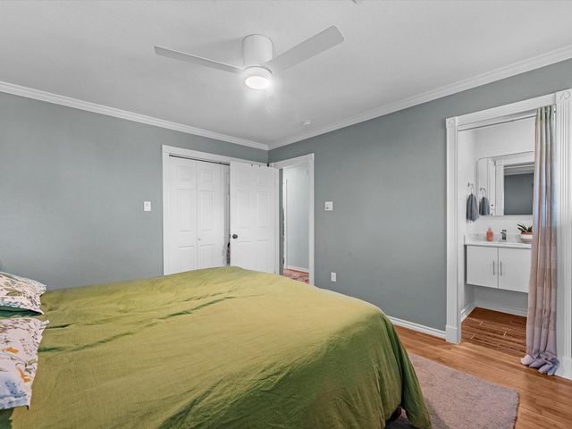 712 Barbara Street, Tomball, TX 77375