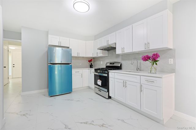 408 121st Street 26, Flushing, NY 11356