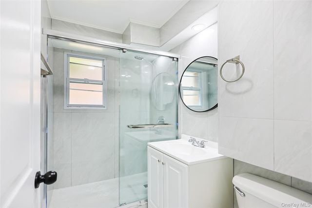 408 121st Street 26, Flushing, NY 11356