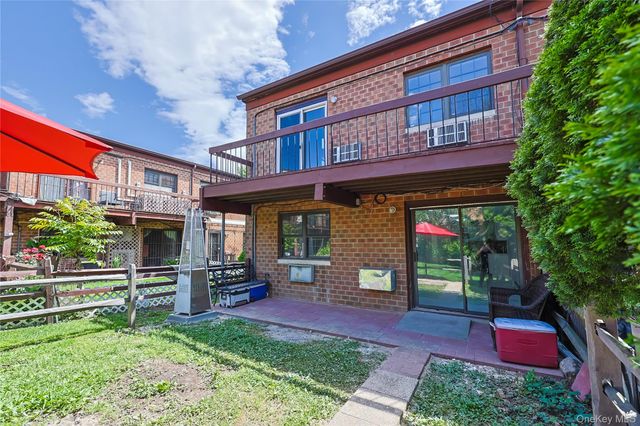 408 121st Street 26, Flushing, NY 11356