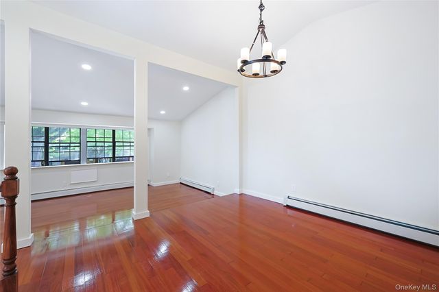 408 121st Street 26, Flushing, NY 11356