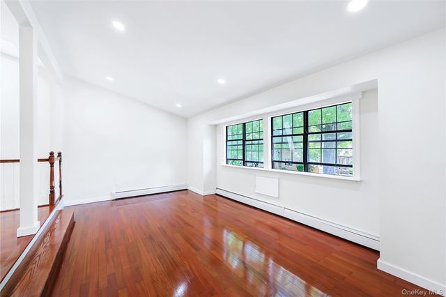 408 121st Street 26, Flushing, NY 11356