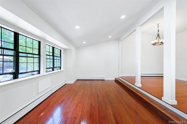 408 121st Street 26, Flushing, NY 11356