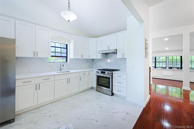 408 121st Street 26, Flushing, NY 11356
