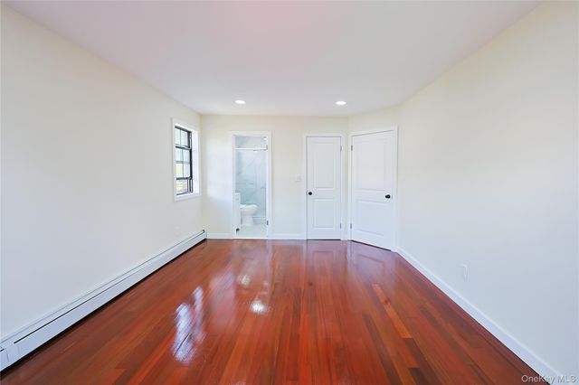 408 121st Street 26, Flushing, NY 11356