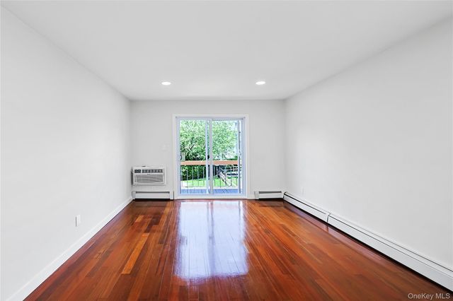 408 121st Street 26, Flushing, NY 11356
