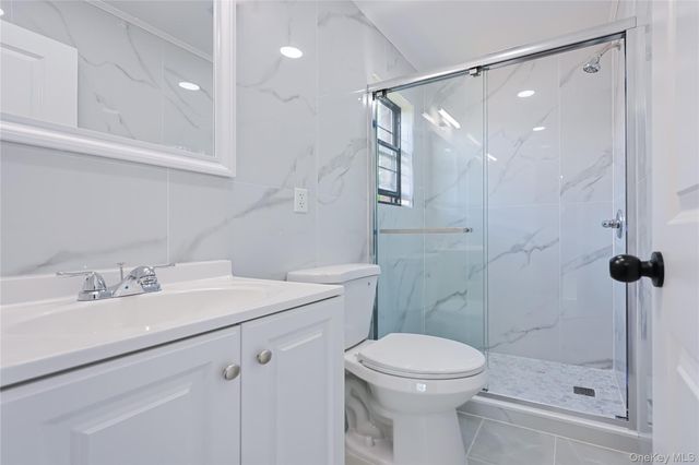 408 121st Street 26, Flushing, NY 11356