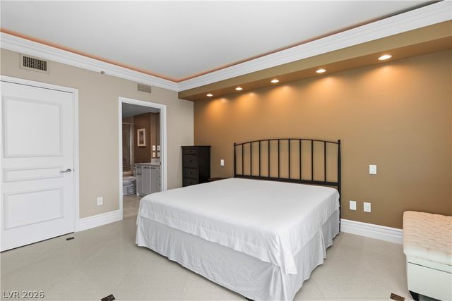 322 Karen Avenue 604, Las Vegas, NV 89109