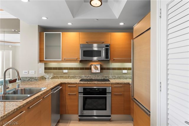 322 Karen Avenue 604, Las Vegas, NV 89109