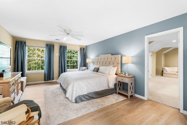 96 Carol Pl, Wayne Twp., NJ 07470