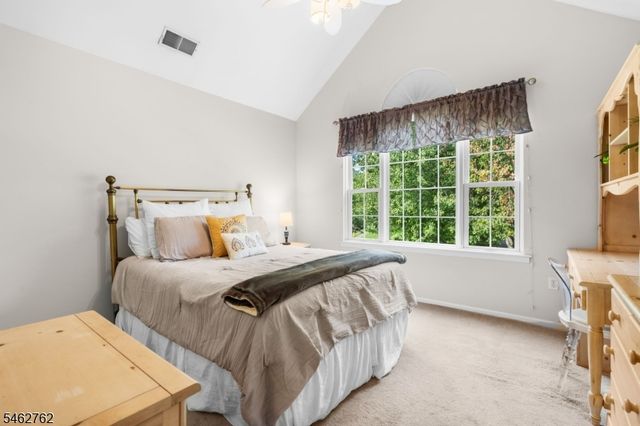96 Carol Pl, Wayne Twp., NJ 07470