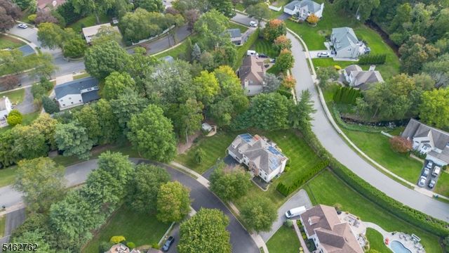 96 Carol Pl, Wayne Twp., NJ 07470