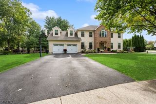 96 Carol Pl, Wayne Twp., NJ 07470