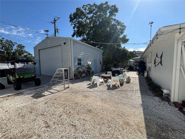 4805 W LEONA STREET, Tampa, FL 33629