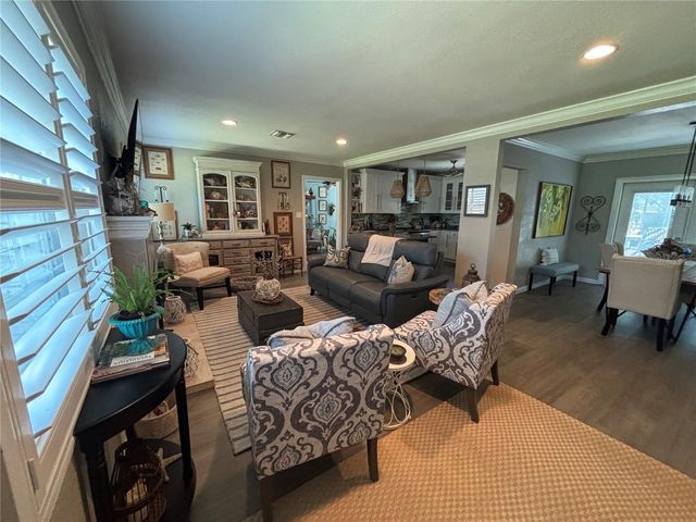 4805 W LEONA STREET, Tampa, FL 33629