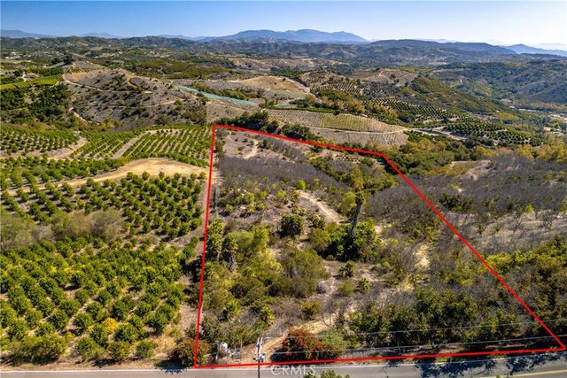34 Los Gatos Road, Temecula, CA 92590