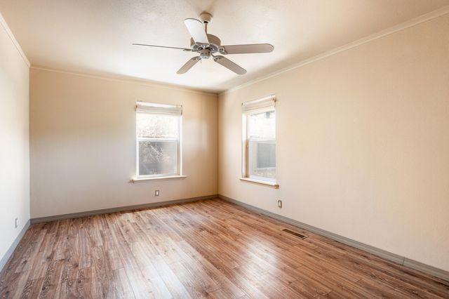 27 Las Huertas Road, Placitas, NM 87043