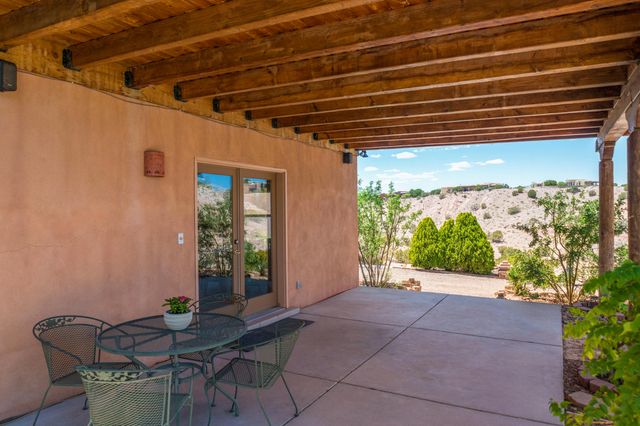 27 Las Huertas Road, Placitas, NM 87043
