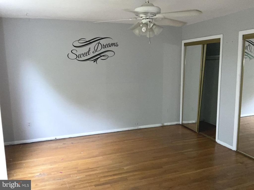 Image 9 of property listing at 37 WATKINS PARK DR #19, Upper Marlboro, MD 20774