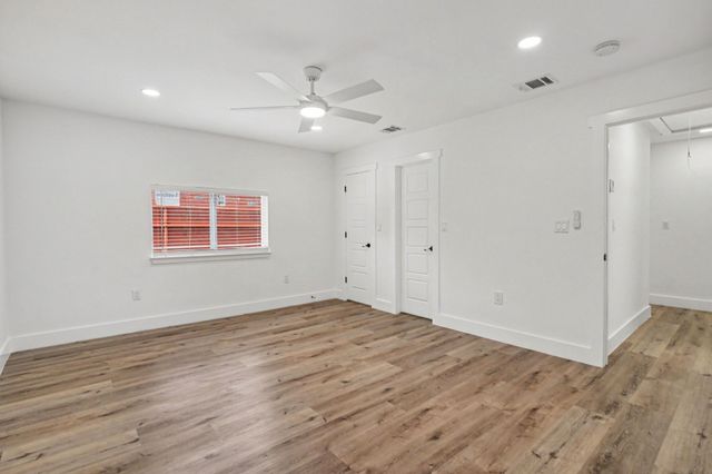 2117 Montana Trail, Grand Prairie, TX 75052