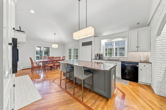 25 Laxfield Rd, Weston, MA 02493