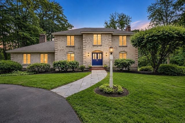 25 Laxfield Rd, Weston, MA 02493