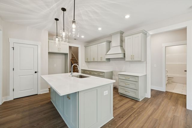 330 Thoroughbred Ln, Hartsville, TN 37074