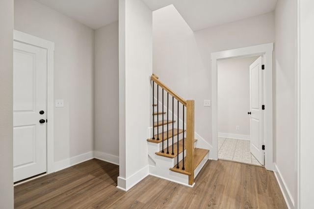 330 Thoroughbred Ln, Hartsville, TN 37074