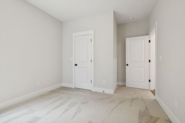 330 Thoroughbred Ln, Hartsville, TN 37074