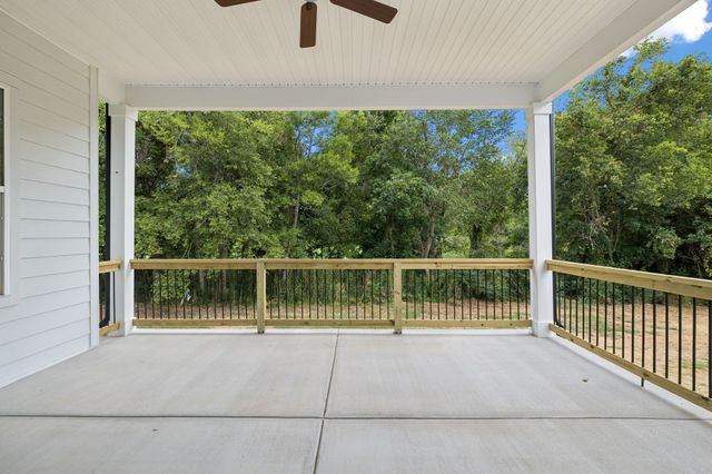 330 Thoroughbred Ln, Hartsville, TN 37074