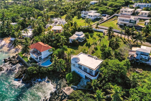 316 EL MAROC, Vieques, PR 00765