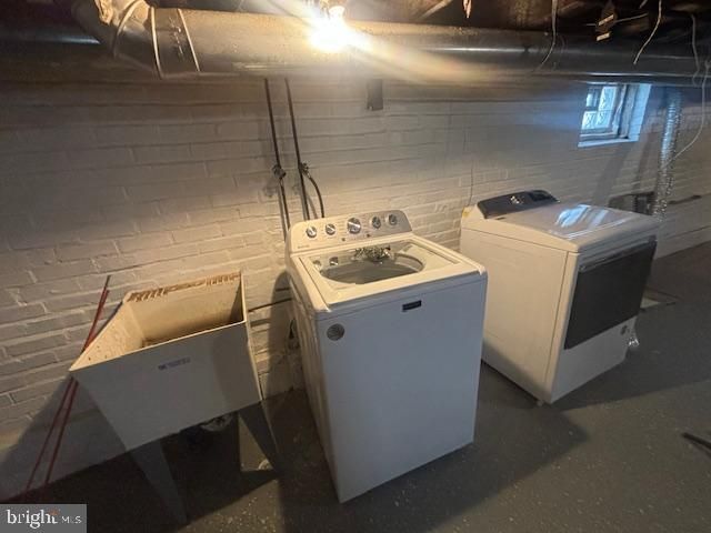 3802 PARKSIDE DR, Baltimore, MD 21206