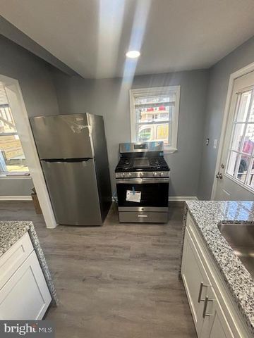 3802 PARKSIDE DR, Baltimore, MD 21206