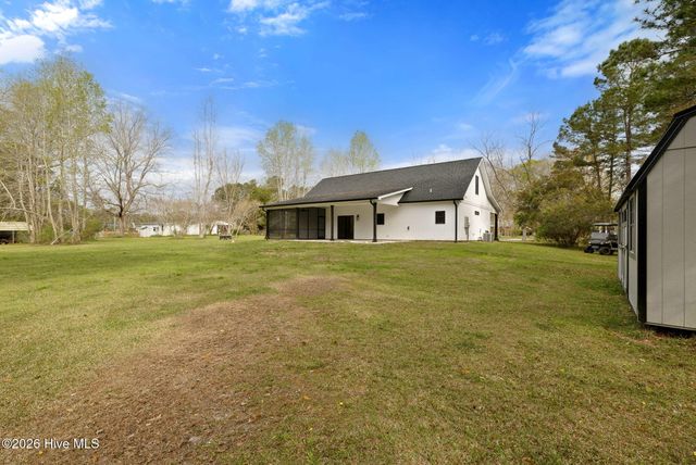 5551 Mills Trail SE, Bolivia, NC 28422