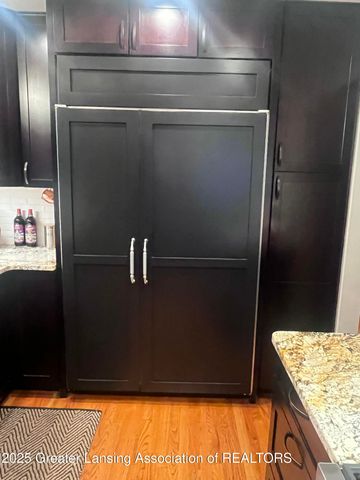 15860 Brook Road, Lansing, MI 48906