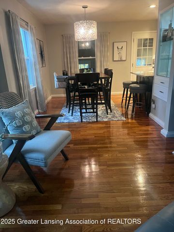 15860 Brook Road, Lansing, MI 48906