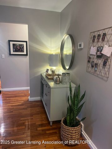 15860 Brook Road, Lansing, MI 48906