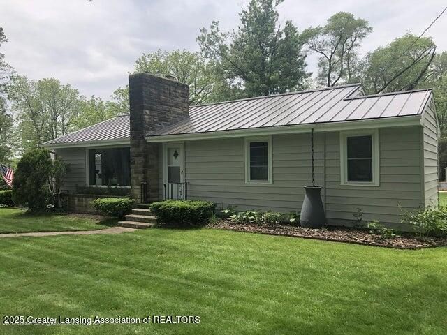 15860 Brook Road, Lansing, MI 48906