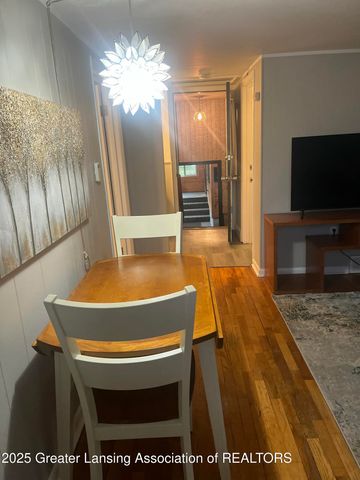 15860 Brook Road, Lansing, MI 48906