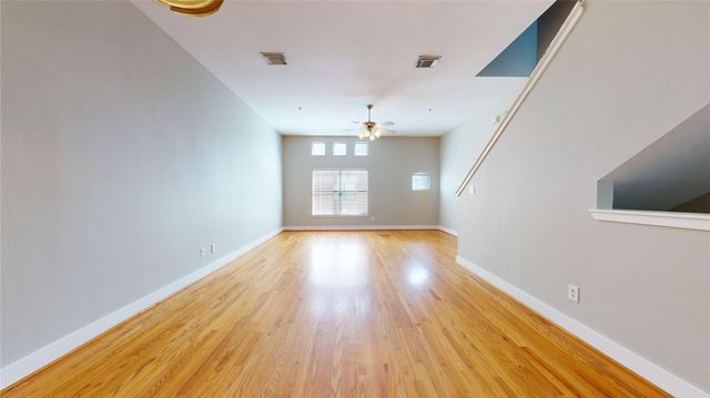 8715 Meadowcroft Drive 801, Houston, TX 77063