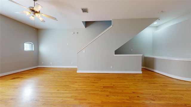 8715 Meadowcroft Drive 801, Houston, TX 77063