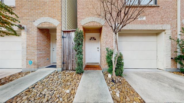 8715 Meadowcroft Drive 801, Houston, TX 77063